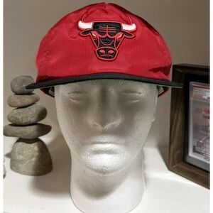 Chicago Bulls  Cap -‎ Red Black Hat Mitchell & Ness - NBA - Adjustable Zipper